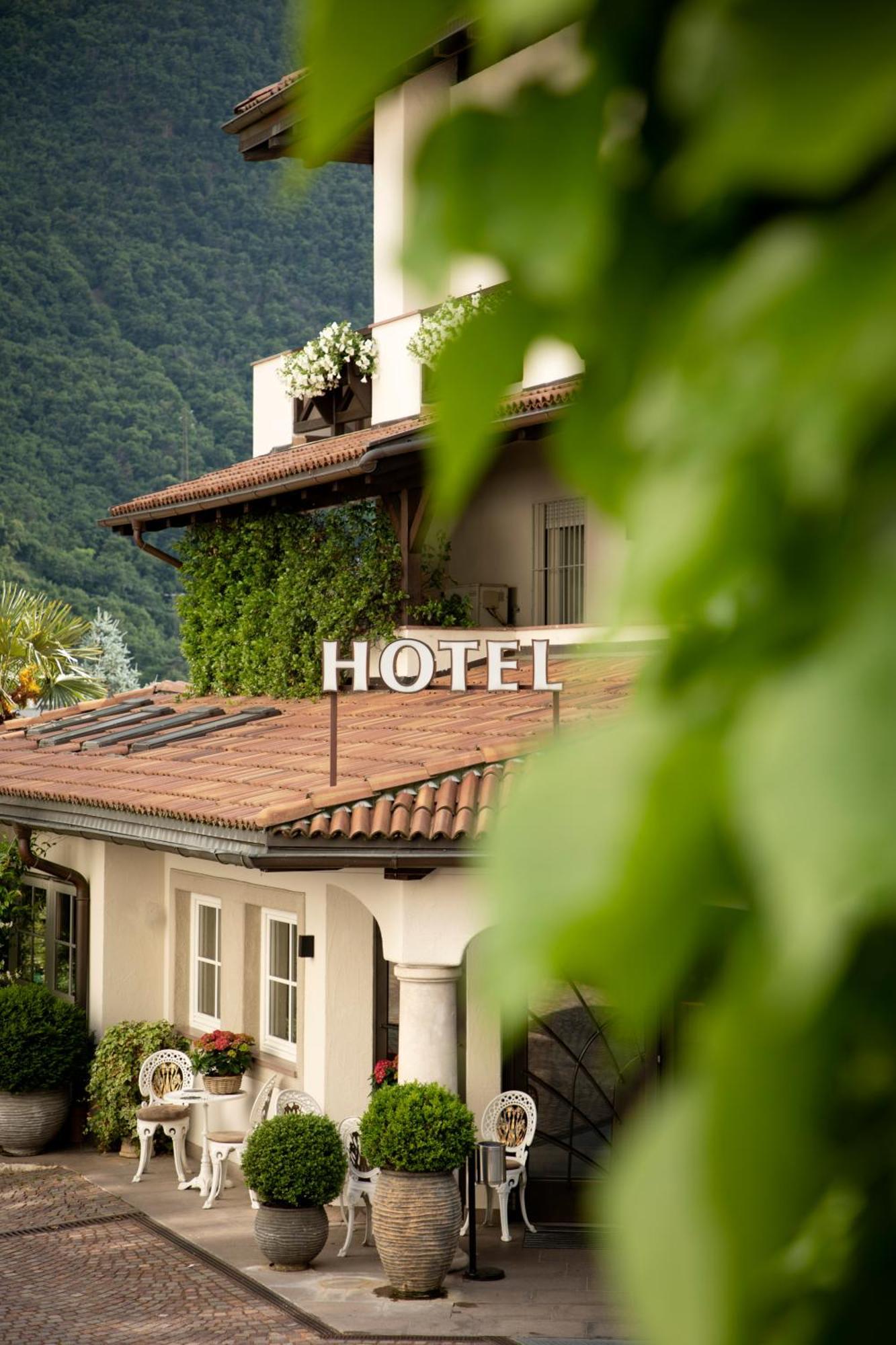 Hotel Magdalener Hof Больцано Екстер'єр фото
